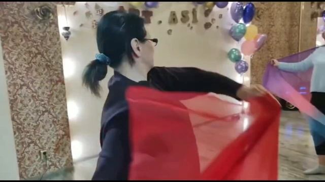 Танцевально двигательная терапия , тренинг « мужское - женское» смотреть онлайн