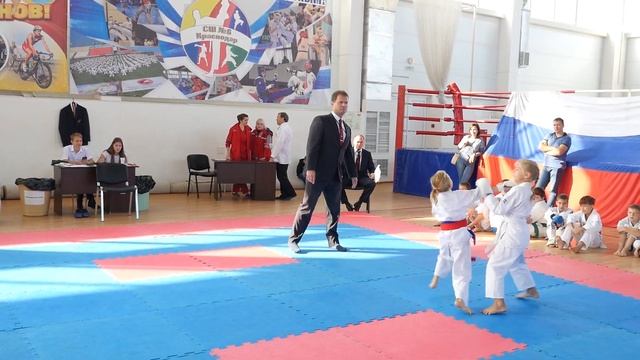 Competition all-style karate.Shotokan karate. Ippon-kumite. Каратэ шотокан. Иппон-кумитэ. смотреть онлайн