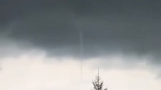 Funnel cloud Allgau Germany смотреть онлайн