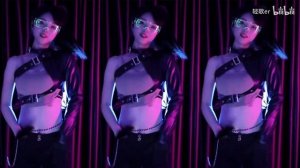 CHUNG HA 청하 'Gotta Go