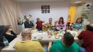 #еленагурфинкель #гитарапокругу #посиделки у #алламедникова «Перед тобой» #август2024