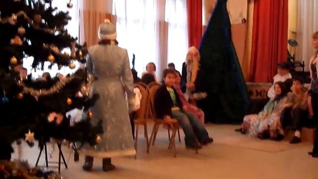 Новогодний карнавал 2011 смотреть онлайн