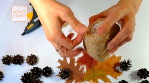 Поделка Ёжик из шишек Осенние поделки из природного материала своими руками DIY