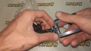 Универсальный держатель для видео регистратора, телефона в авто