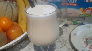 Лайфхак как сделать быстро питьевой йогурт и простоквашу