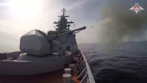 Корабли Балтийского флота в ходе учения разыграли артиллерийский бой
