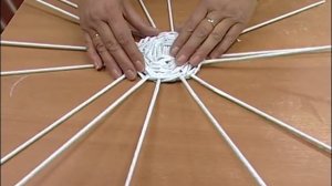 Плетение корзинки из бумаги