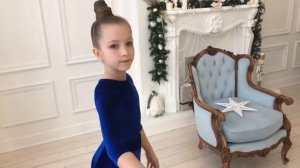 Рейтинговое платье - костюм (бархат гофре)