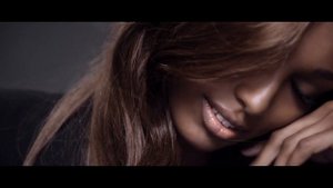 L'Oréal Paris Préférence Infinia w/ Color Extender "Brown Passion: Jasmine Tookes" Commercial (2016