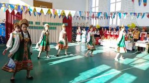 Русский танец "Лебёдушка"