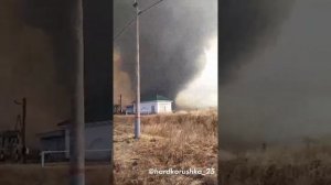 ?Огненное торнадо возникло в Приморье из-за пожаров