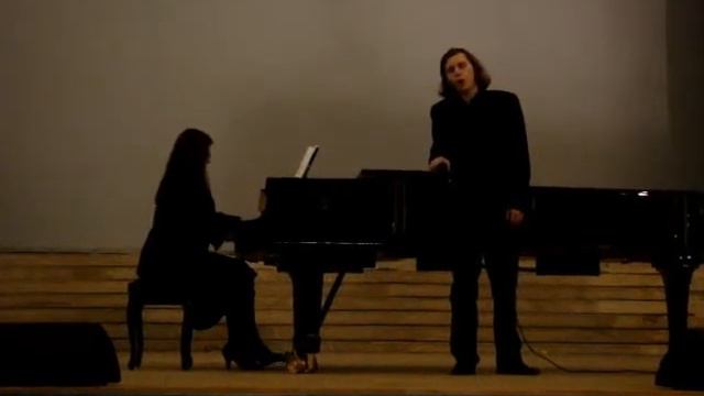 Gabriel Fauré - Après Un Rêve... baritone Peter Gaydukoff.avi