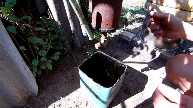 Получаем растворитель из старой краски (эксперимент №21) смотреть онлайн