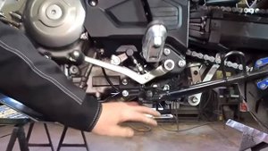 Suzuki V-Strom 650 2017- R-Gaza Crash Bars & Skid Plate Installation