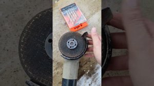 Самодельное точило для свёрл из УШМ. Точим сверло болгаркой с доработкой.