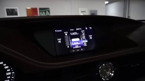 Lexus ES250 2018 2.5 (184 л.с.) AT Premium Safety - видеообзор