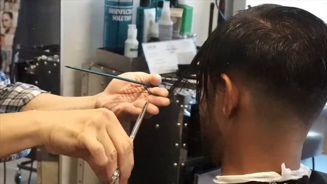 UNDERCUT POMPADOUR HALO ME & BEAUTY смотреть онлайн