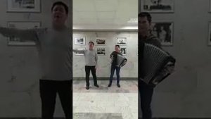 Ришат Галиханов со своим хитом!