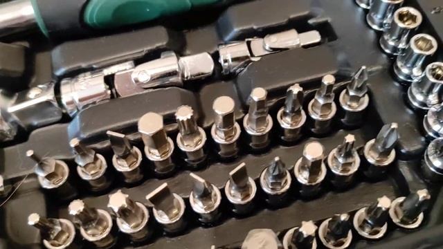 Набор инструментов SATA 219 смотреть онлайн