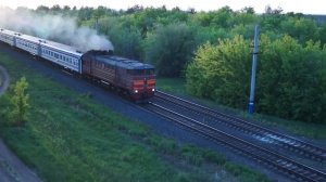 2ТЭ10УТ-00XX с поездом Ташкент Москва