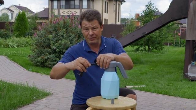 Почему я раньше не купил такой ручной аккумуляторный опрыскиватель, мучился со всякими там остаткам