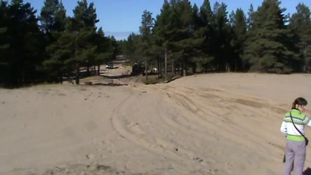 Дастеры в Кузоменьских песках смотреть онлайн