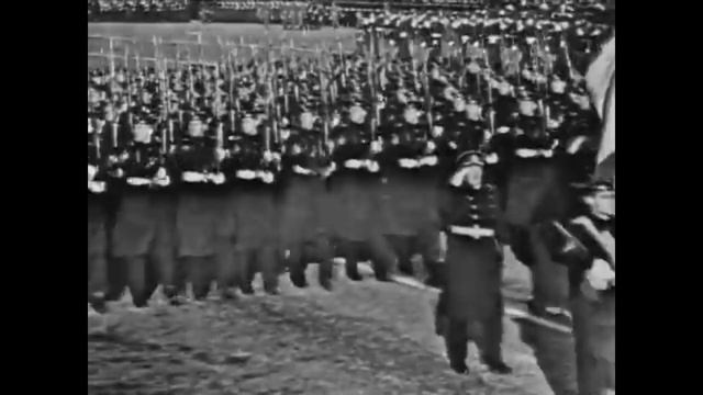 Парад 7 ноября 1967 года - курсанты и нахимовцы