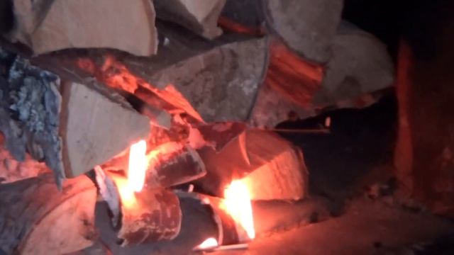 КАК РАСТОПИТЬ РУССКУЮ ПЕЧЬ / ПРОЦЕСС ??? #русскаяпечь #печка #русскаяпечка #затопитьпечь