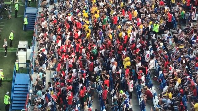 Болельщики на стадионе Нижний Новгород смотреть онлайн