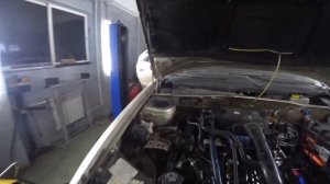 Samand. где Vin номер и номер двигателя?