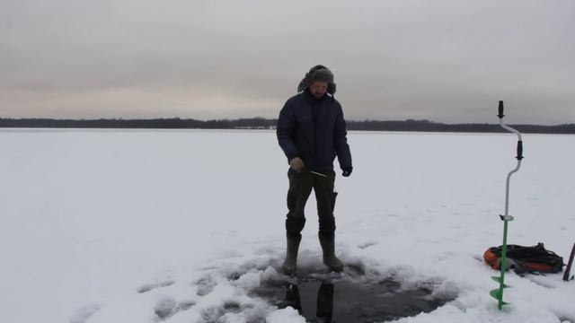 С новым годом / Рыбалка без рыбы смотреть онлайн