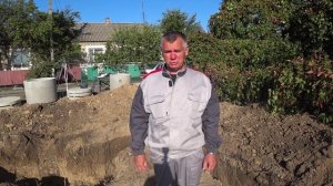 24. Подготовка котлована септика, траншеи канализационного трубопровода. Утро