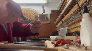 Замена штифтов в капсюлях  молотков с проверочным тестом