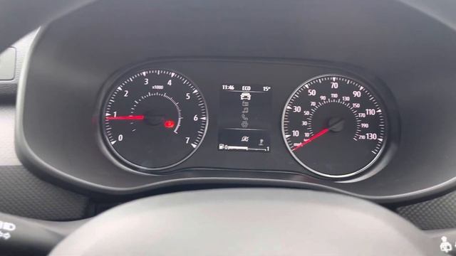 Dacia Media control and radio system For All new Sandero and Stepway Essential explained. смотреть онлайн