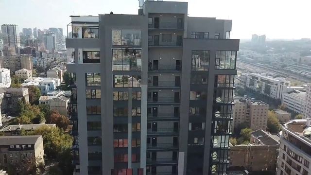 Монтаж наружной солнцезащитной шторы. Наружные жалюзи. смотреть онлайн