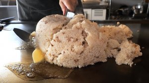 Гамбургер по-японски, сыр, омлет, рис.