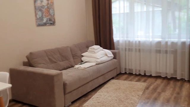 Дочке 2 года и 3 месяца. Развитие. Отдых на озере. Госпитализация. смотреть онлайн