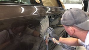 Рихтовка кузова автомобиля. Как вытянуть вмятину.