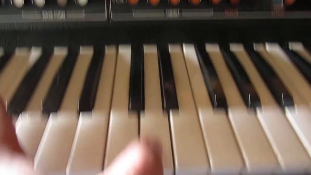 Vermona Synthesizer (1982) смотреть онлайн