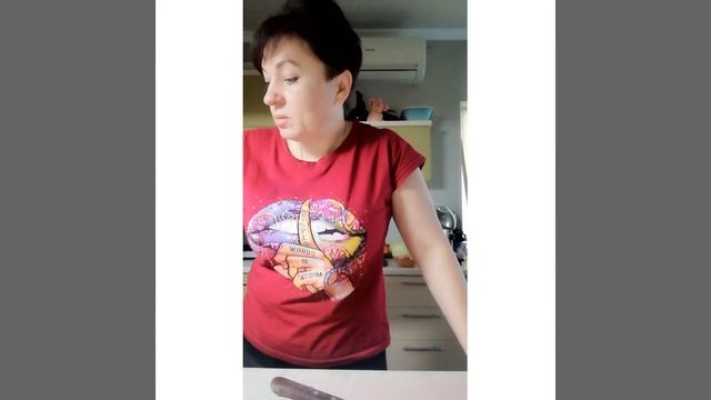 ВЛОГ.РАССОЛЬНИК НА ОБЕД. ВМЕСТЕ ГОТОВИТЬ ВЕСЕЛЕЙ. БУДНИ ДОМОХОЗЯЙКИ.БОЛТАЛКА#домашнийвлог#рассольни