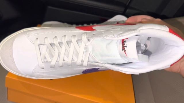 Nike Blazer Mid 77 Vintage Mismatched Basketball Swooshes shoes смотреть онлайн