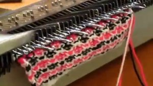 4 образец Изба вязальня  Видео уроки машинного вязания  Схема и Узор яркие треугольники