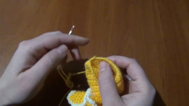 Зайчик крючком (вязание левой рукой) / Bunched crochet hook