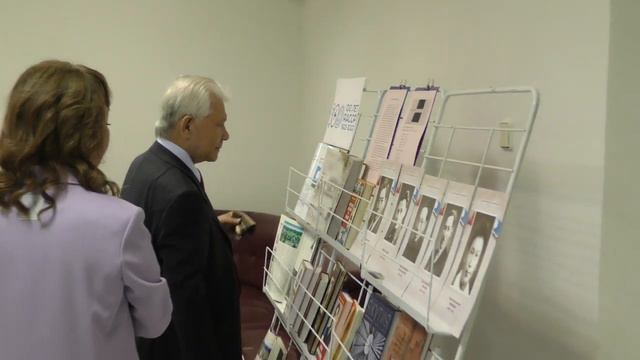 Михаил Ефимович Николаев посетил Якутскую балетную школу им. А. и Н. Посельских смотреть онлайн