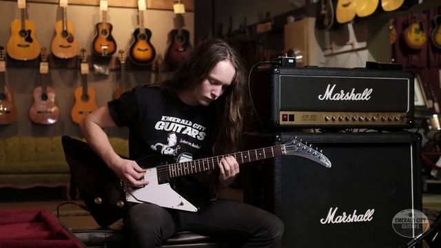 "Pick of the Day" - 1976 Gibson Explorer and 1983 JCM800 смотреть онлайн