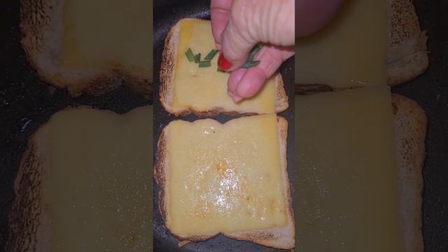 Мужской подход к женскому делу. Завтрак с огоньком..Smoky breаkfast... смотреть онлайн