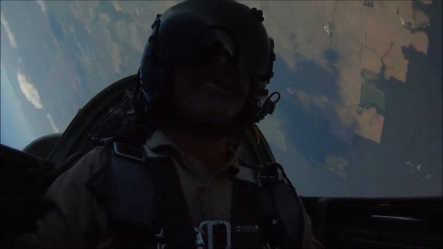 Aero L-39 Albatros Czechoslovakian Fighter Jet flight смотреть онлайн