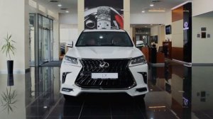 Lexus LX 570 Black Vision