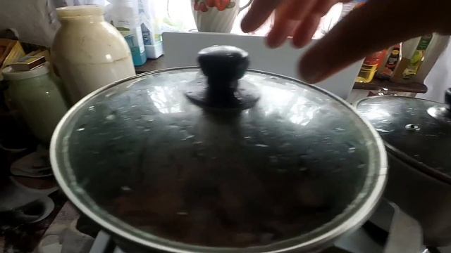 Оселедець, тушкований в чайній заварці // ПРОСТІ РЕЦЕПТИ. смотреть онлайн