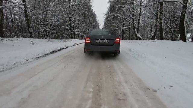 Продал Логан. Купил себе бюджетный Rolls-Royce смотреть онлайн